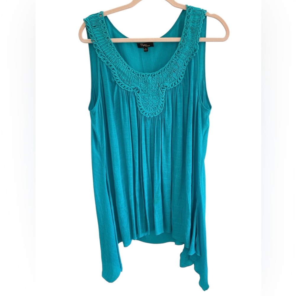 Cupio woman flowy embroidered neck top